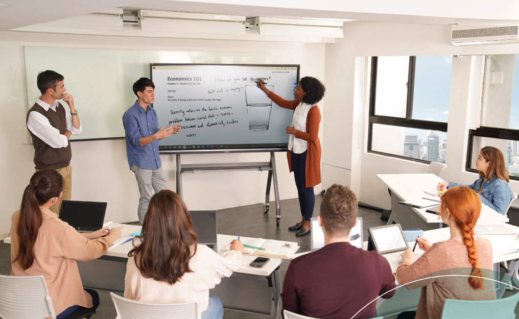 Cách Ứng Dụng Màn Hình Tương Tác Trong Giảng Dạy Đại Học, Cao Đẳng Và Trường Nghề