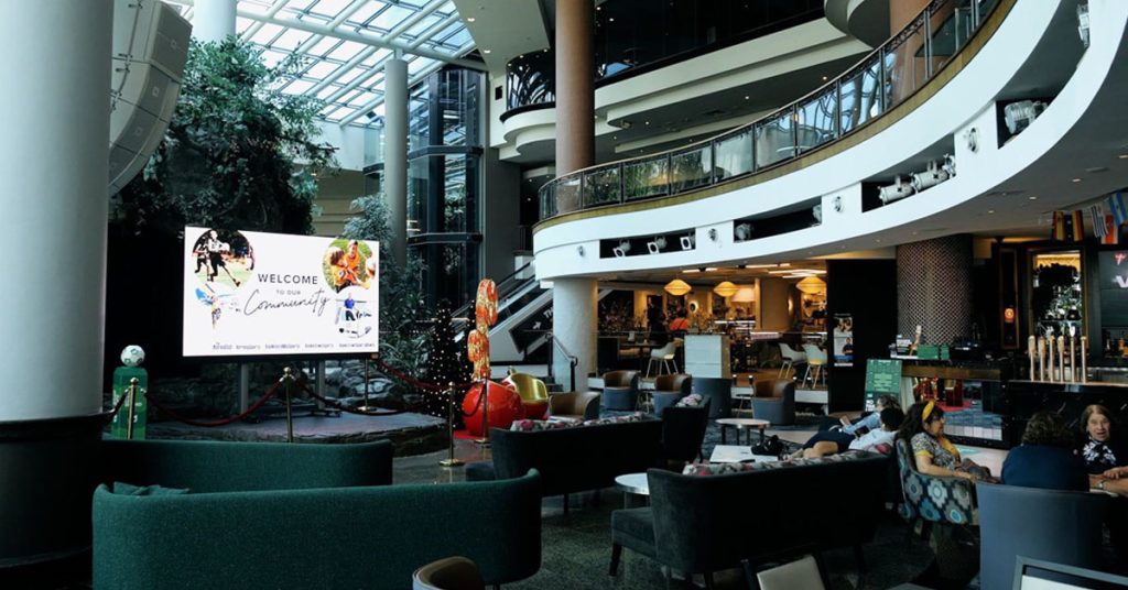 Công Nghệ Màn Hình DLED Hiện Đại – Nâng Tầm Trải Nghiệm Khách Sạn